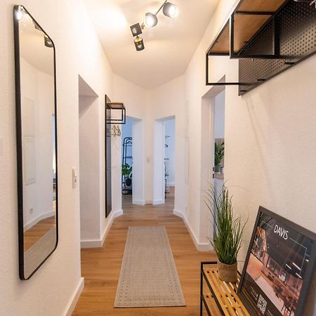 Peter Apartments - Wohnung 90Qm, 3 Schlafzimmer, Kueche, Wohnzimmer, Balkon, Netflix フルダ エクステリア 写真